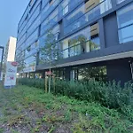 Vizzit Us Premium Marina Mokotów *