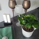 Vizzit Us Premium Marina Mokotów *