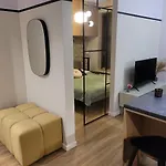 Apartament Vizzit Us Premium Marina Mokotów *