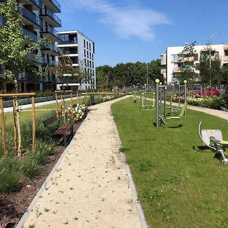 Vizzit Us Premium Marina Mokotow ワルシャワ