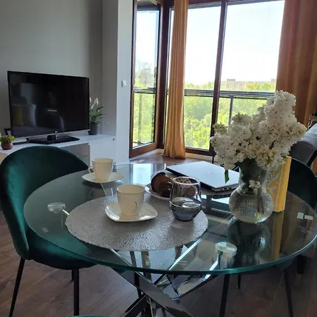 Vizzit Us Premium Marina Mokotow *