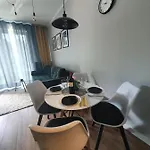Apartment Vizzit Us Premium Marina Mokotow