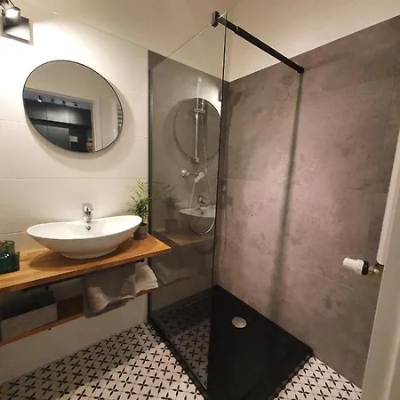 Vizzit Us Premium Marina Mokotow *