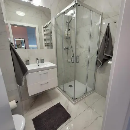 아파트 Vizzit Us Premium Marina Mokotow *